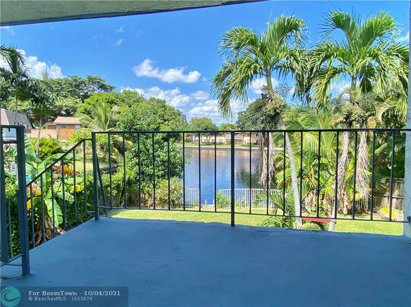 285 17th Ct - Photo 1