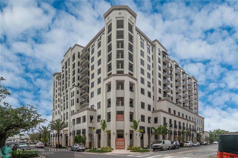 301 Altara Av - Photo 1