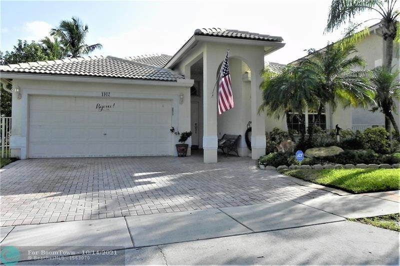 1917 169th Ave - Photo 1