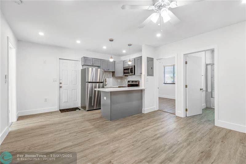 1648 7th St - Photo 1