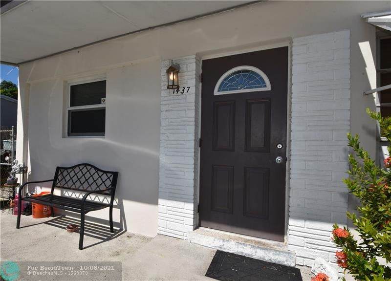 1437 25th St - Photo 1