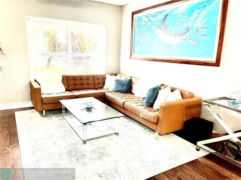 6371 Bayside Key Dr - Photo 1