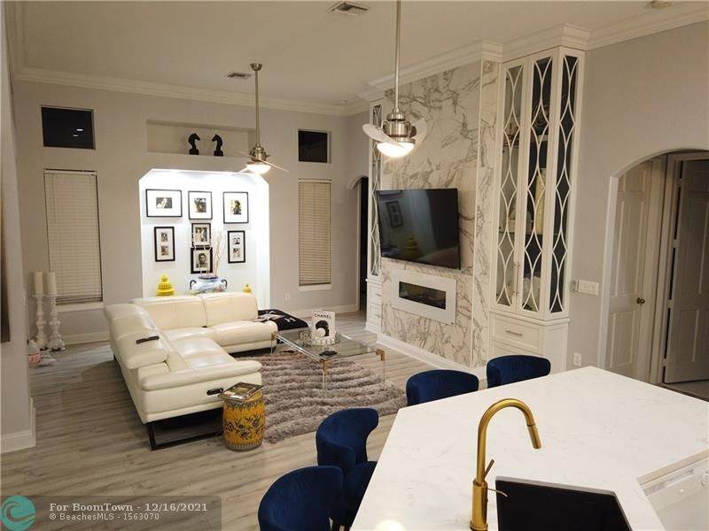 6170 Mandarin Blvd - Photo 1