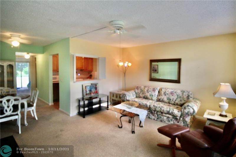 511 Durham R - Photo 1