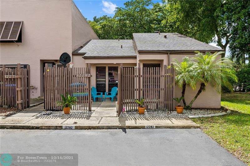 12282 10th St - Photo 1