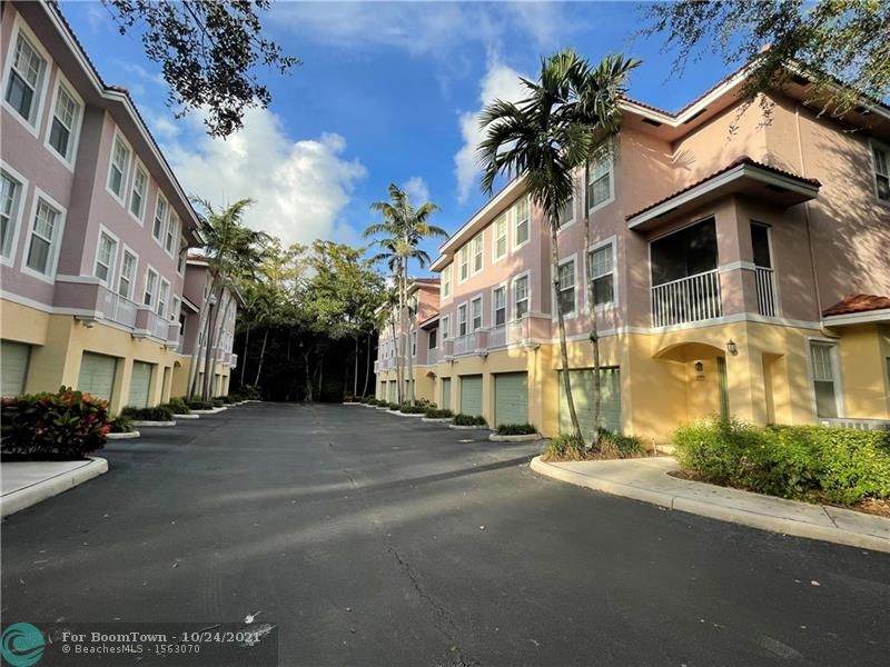 6942 Sample Rd - Photo 1