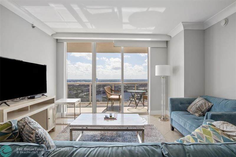 1800 Ocean Dr - Photo 1