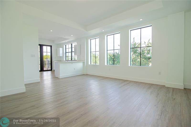 4100 Davie Rd - Photo 1