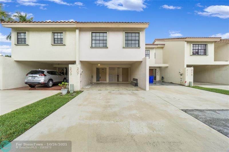 207 45th Ave - Photo 1