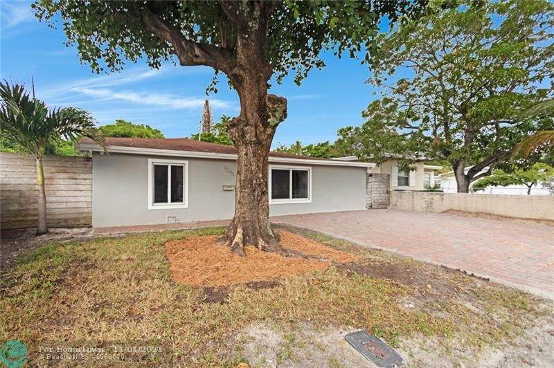 1243 3rd Ave - Photo 1