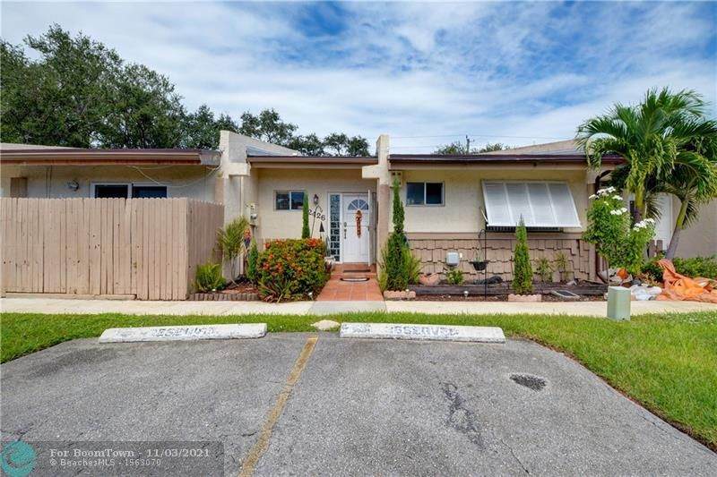 2426 37th Ave - Photo 1