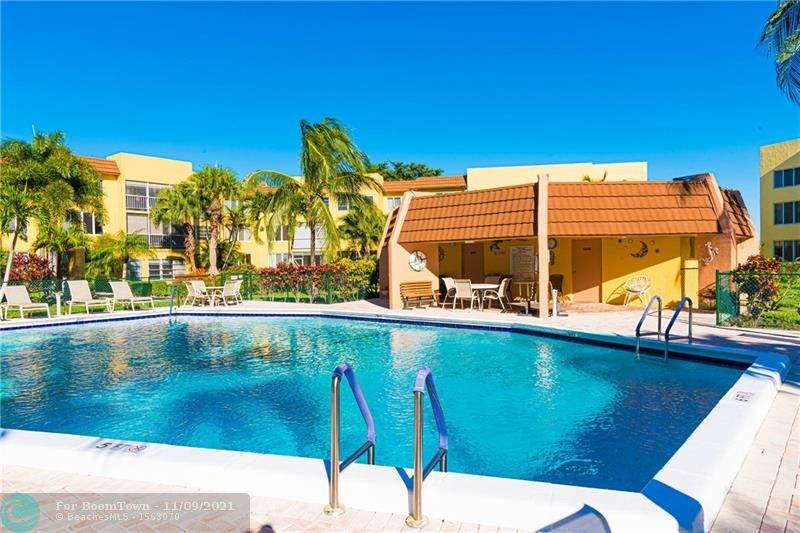 6750 Royal Palm Blvd - Photo 1