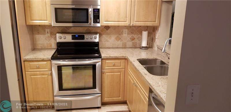 9531 Seagrape Dr - Photo 1