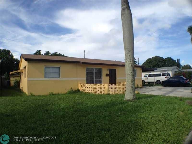6322 Southgate Blvd - Photo 1