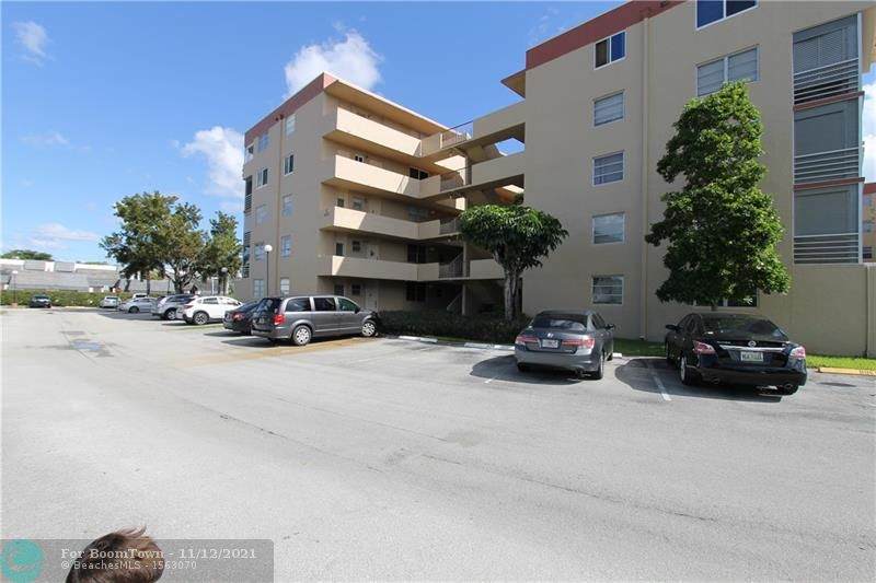 403 68th Ave - Photo 1
