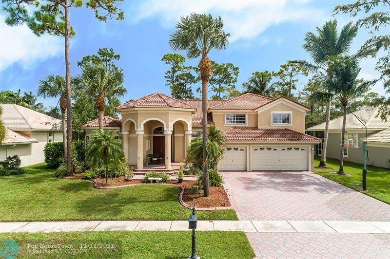 725 Cypress Green Cir - Photo 1