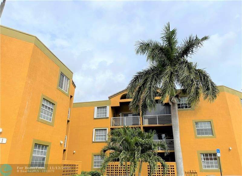 9731 Fontainebleau Blvd - Photo 1
