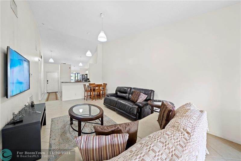3300 46th St - Photo 1
