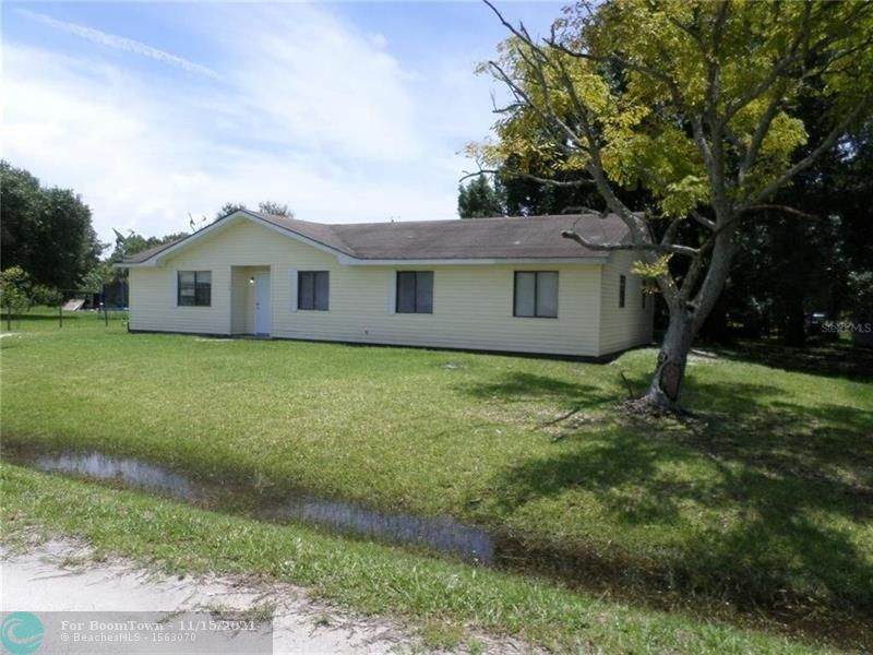 3708 Nw 8Th St - Photo 1