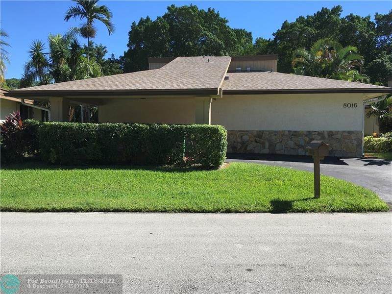 8016 Princess Palm Cir - Photo 1