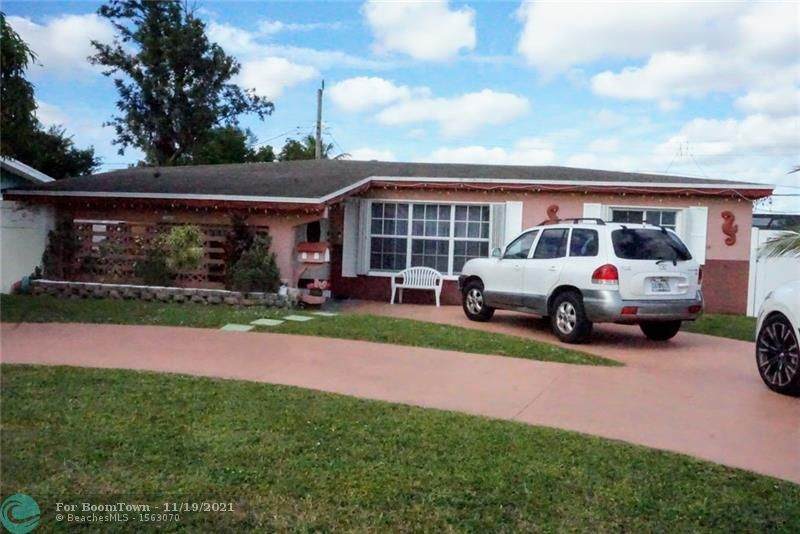 7763 Panama St - Photo 1