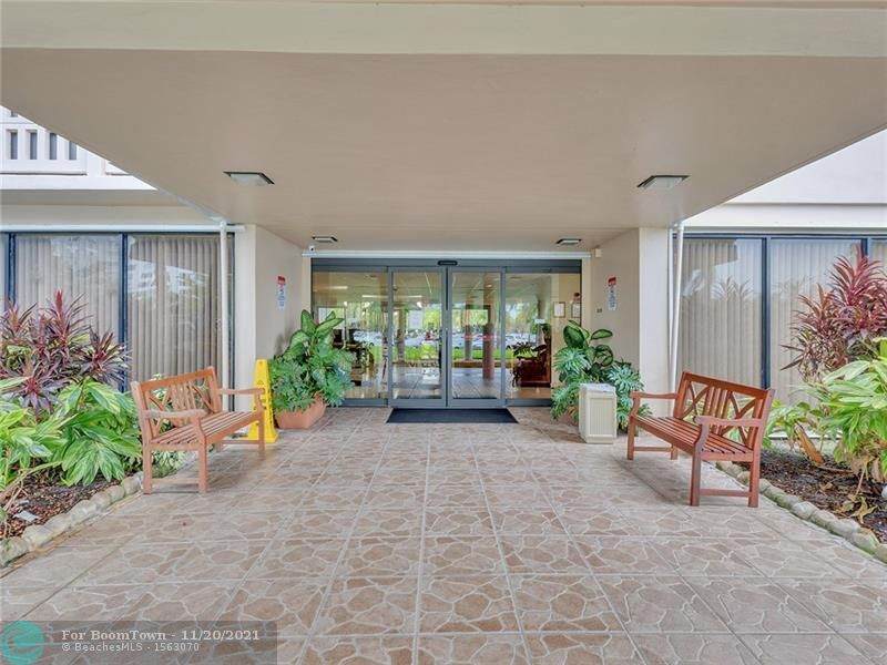 4001 Hillcrest Dr - Photo 1