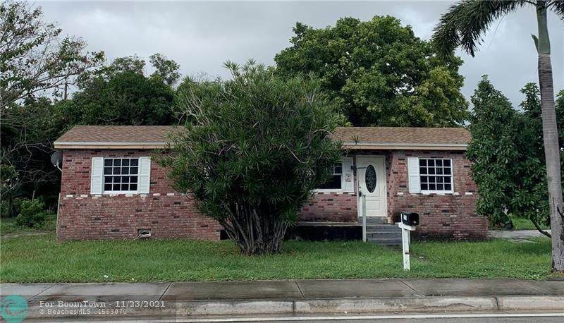 2730 8th St - Photo 1