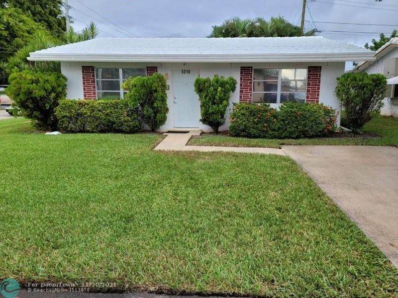 5218 27th Ave - Photo 1