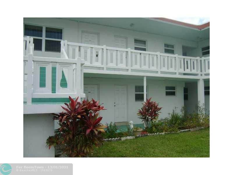 1521 43rd Ave - Photo 1