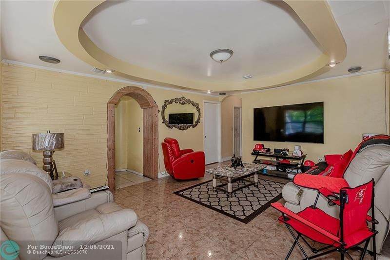 7131 Granada Blvd - Photo 1
