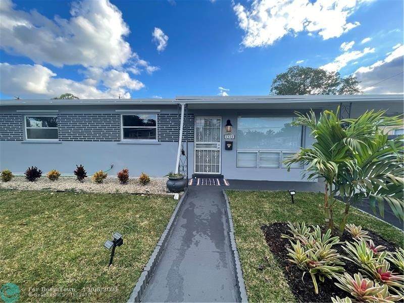 6930 Fillmore St - Photo 1
