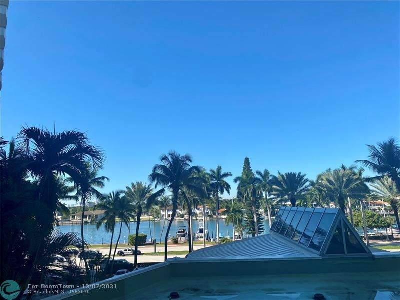5161 Collins Ave - Photo 1