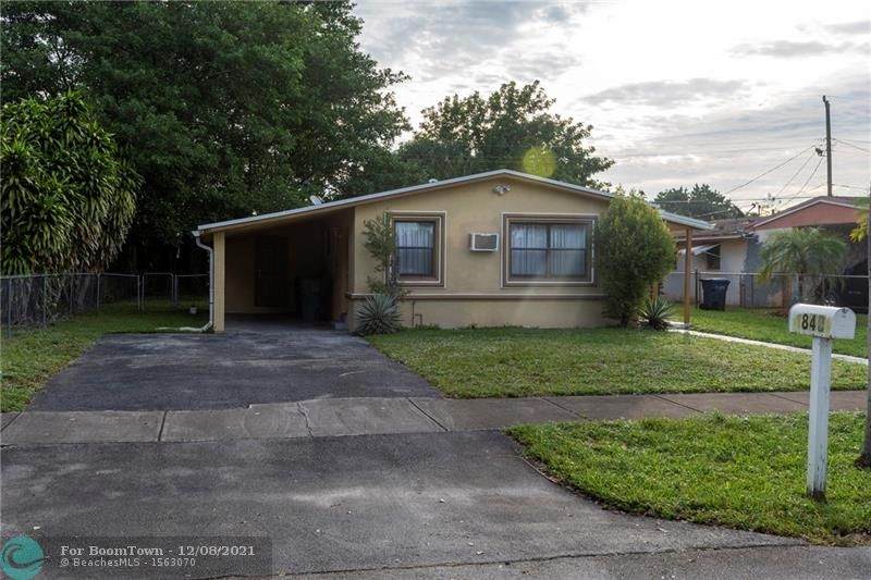 840 33rd Way - Photo 1