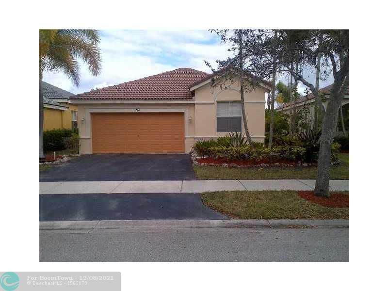 1740 Aspen Ln - Photo 1