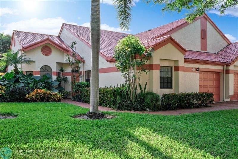 7564 Lexington Club Blvd - Photo 1