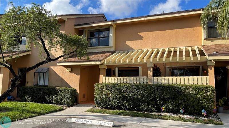 3617 Carambola Cir - Photo 1