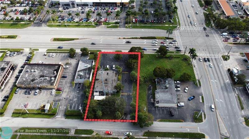 2121 State Road 7 - Photo 1