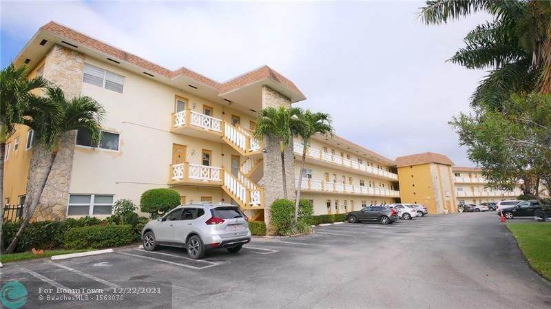 5161 Oakland Park Blvd - Photo 1