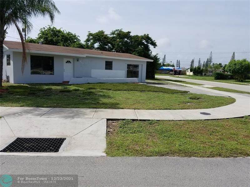 900 50th St - Photo 1