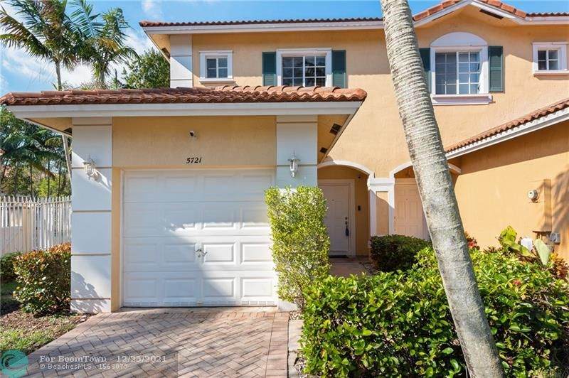 5721 Tuscany Way - Photo 1