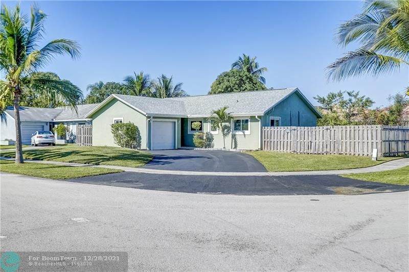 7901 47th Pl - Photo 1