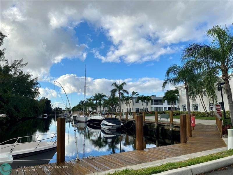 6393 Bay Club Dr - Photo 1