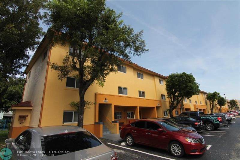 8250 149th Ct - Photo 1