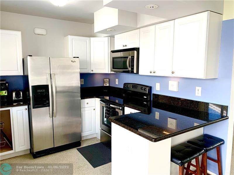 1214 14th Ave - Photo 1