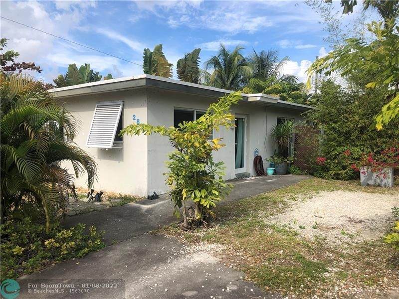 281 43rd Ct - Photo 1