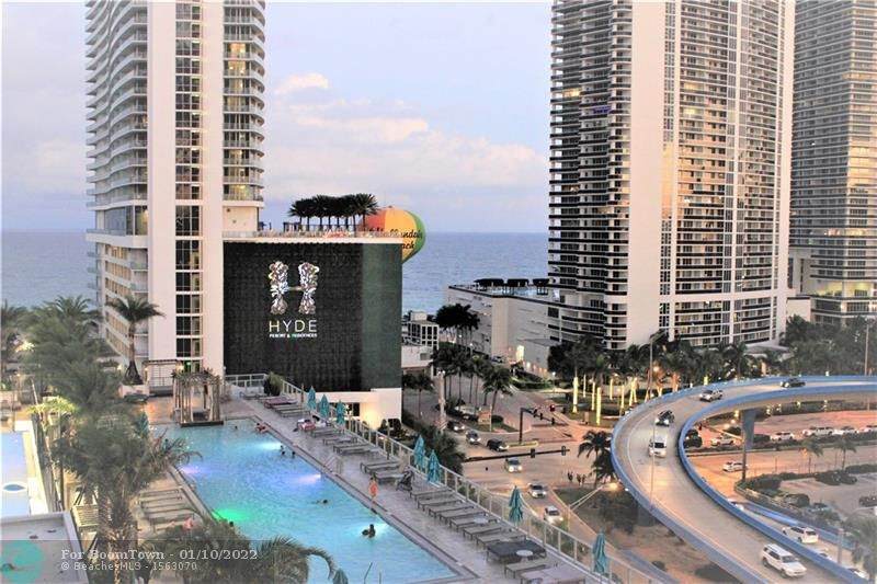 4010 Ocean Dr - Photo 1