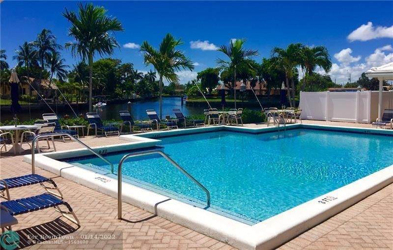 160 Cypress Club Dr - Photo 1