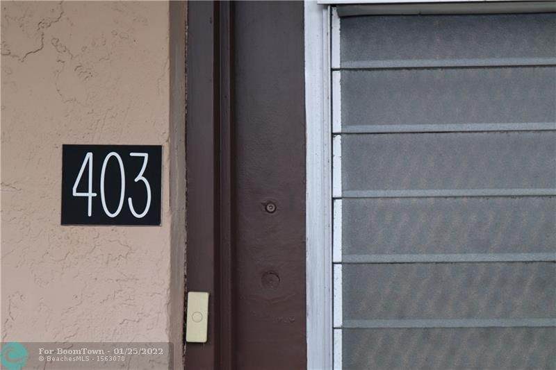 2850 Somerset Drive - Photo 1