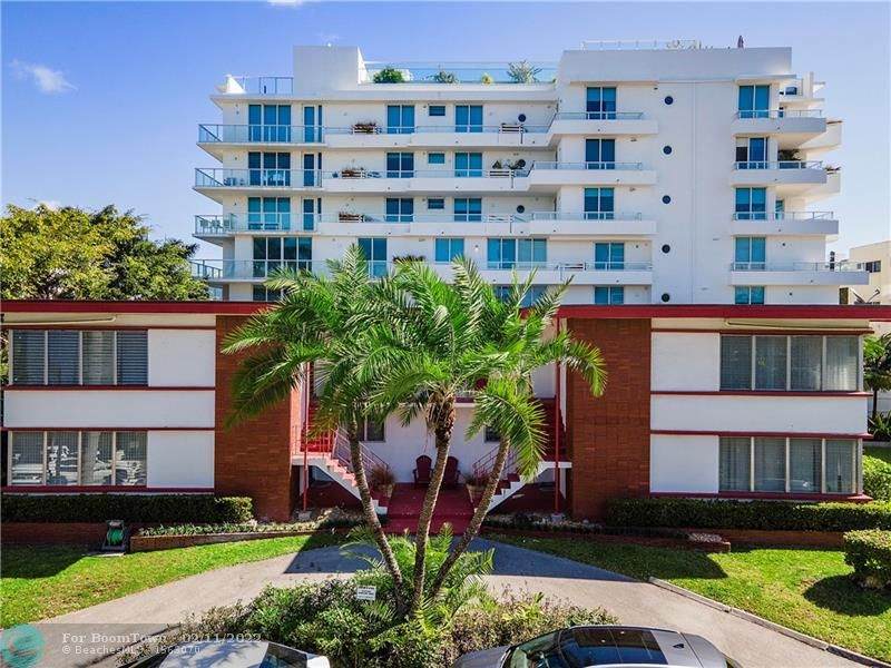 10081 Bay Harbor Dr - Photo 1