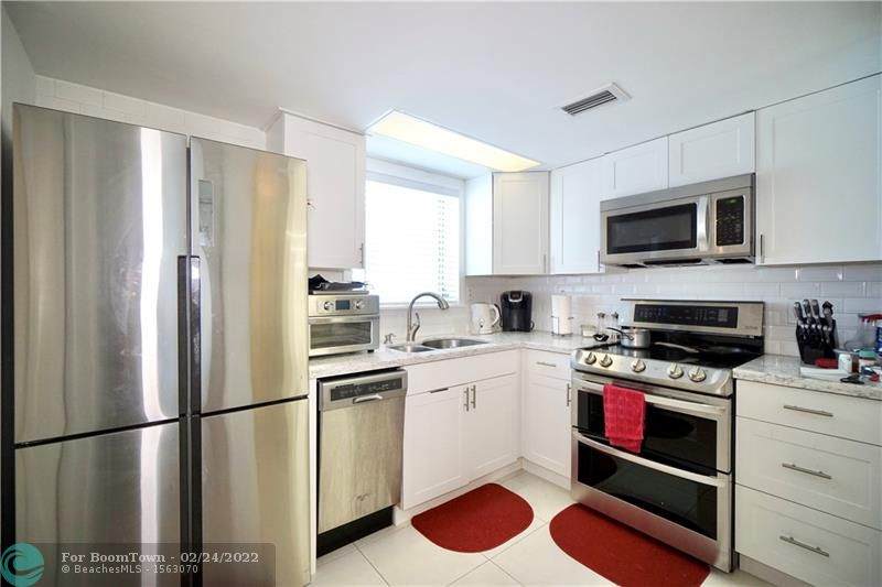 3701 Tyler - Photo 1